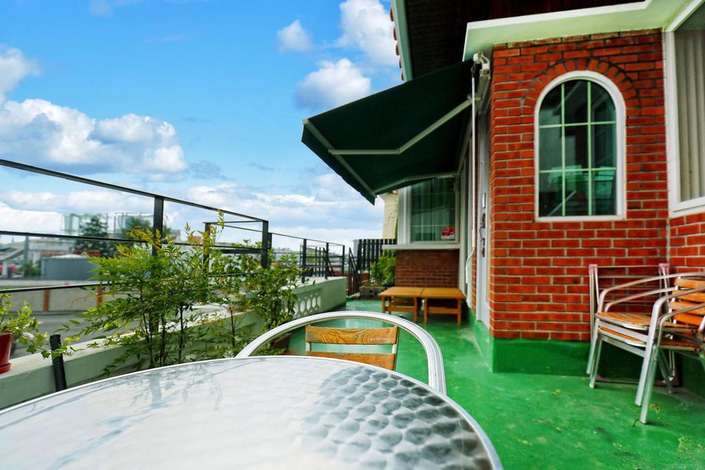 The Flower Road Guesthouse Suncheon Extérieur photo